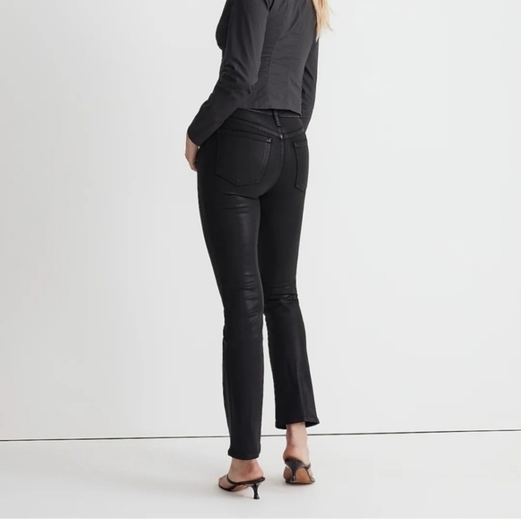 NWT Madewell Kick Out Crop Jeans True Black Wash Coated Edition Size 22W - Picture 2 of 8